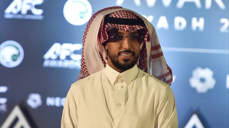 الدوسري أفضل لاعب في آسيا