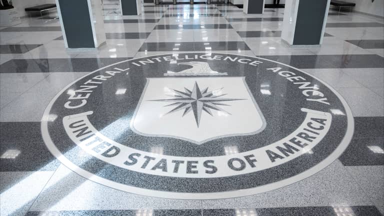 CIA تعرض على موظفيها "المغادرة الطوعية"