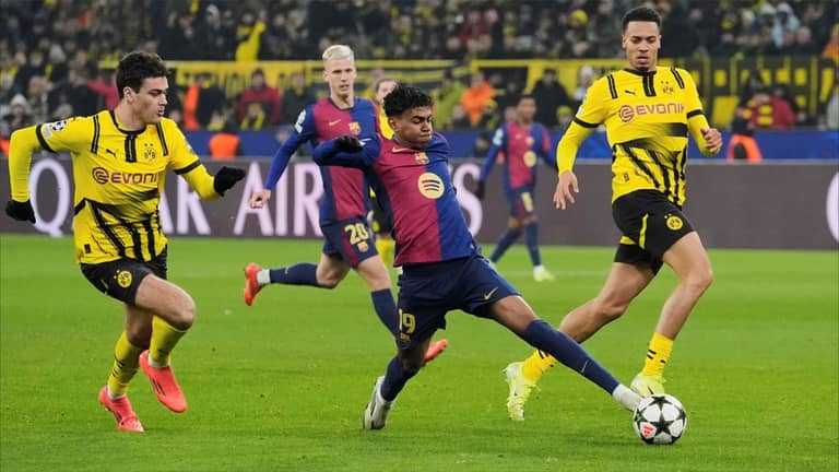 8 أسباب.. لماذا دخل برشلونة النفق المظلم؟