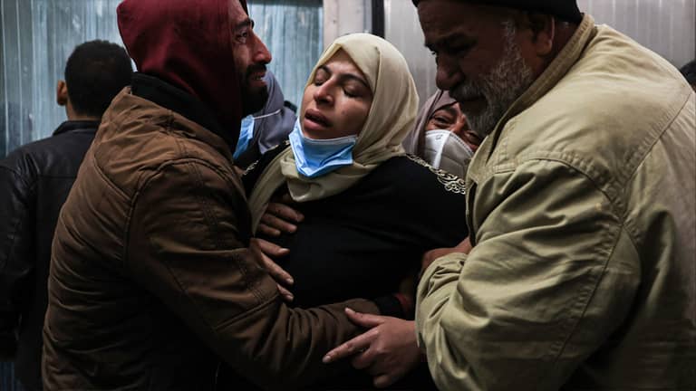 أعداد القتلى في غزة تتجاوز 20 ألف شخص
