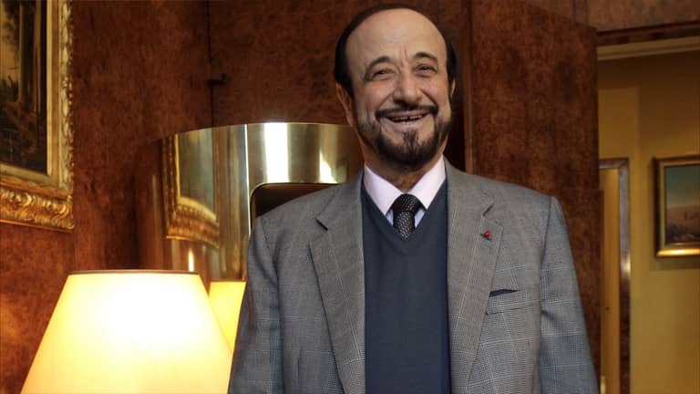 رفعت الأسد ليلة سقوط بشار.. رحلة الهروب الغامضة