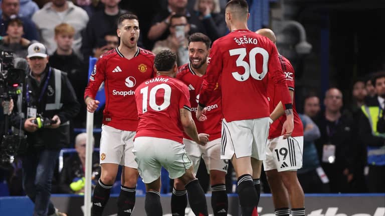 مانشستر يونايتد يبحث عن "يوني كورن" الأسطوري