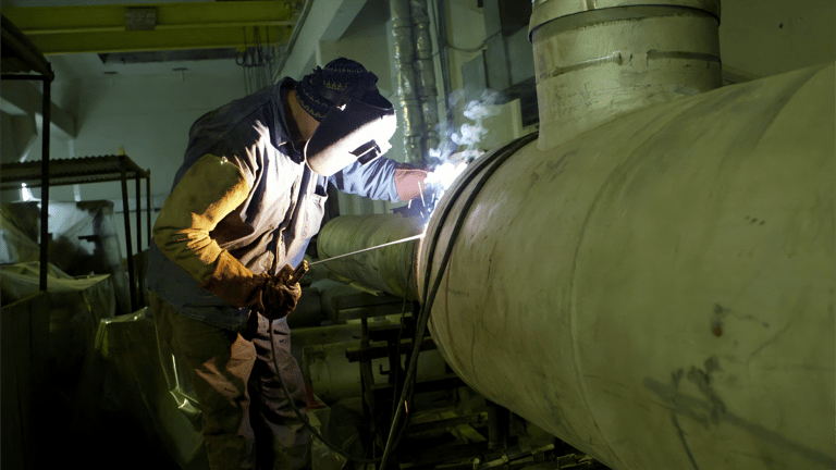 "تفكيك كامل لنووي إيران".. ترامب يحسم هدف المفاوضات مع طهران