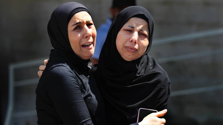 السوريون في جنوب لبنان.. نزوح مستمر تحت القصف