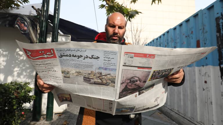 تصريحات متضاربة ولعب على الكلام.. كيف تتعامل إيران مع سوريا؟