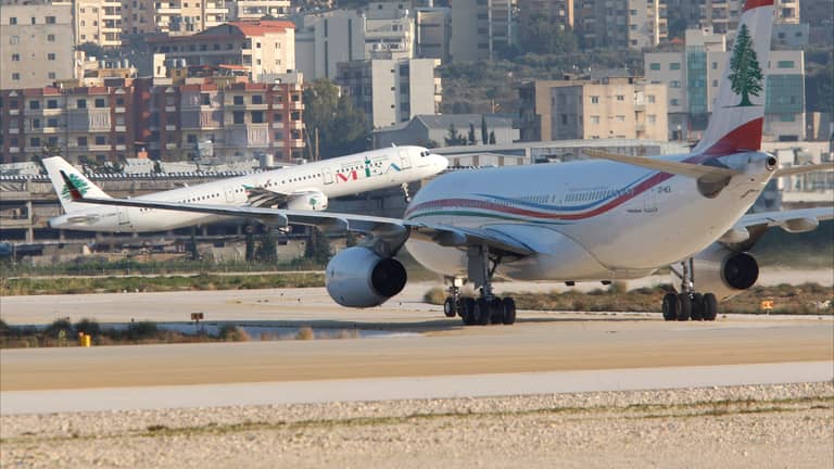 بريطانيا تحذر من احتمال تعطل السفر الجوي إلى بيروت