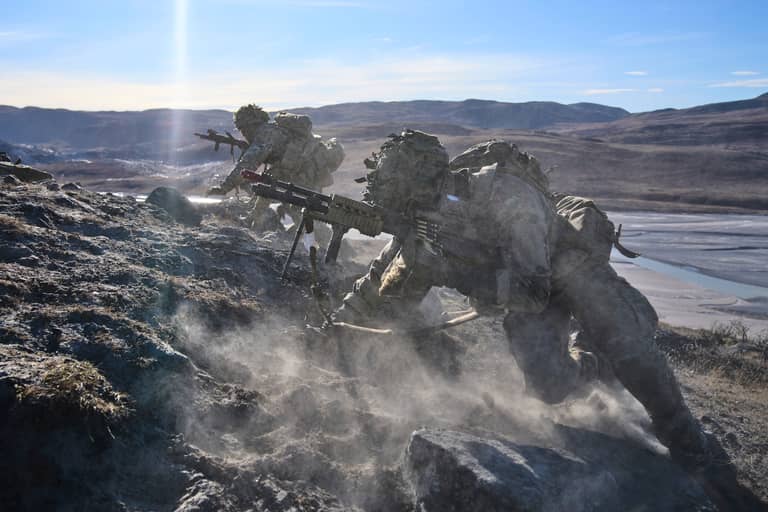 الناتو يصطدم ببرودة غرينلاند.. هل يفشل في حمايتها؟