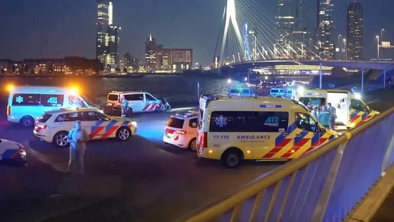 مقتل شخص في حادث طعن بهولندا