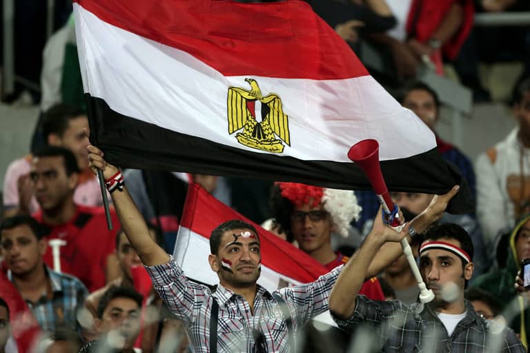 لماذا لا يدعم الجمهور منتخب مصر؟