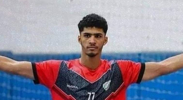 أحمد رفعت جديد.. "أزمة يد" تشعل صراع الأهلي والزمالك