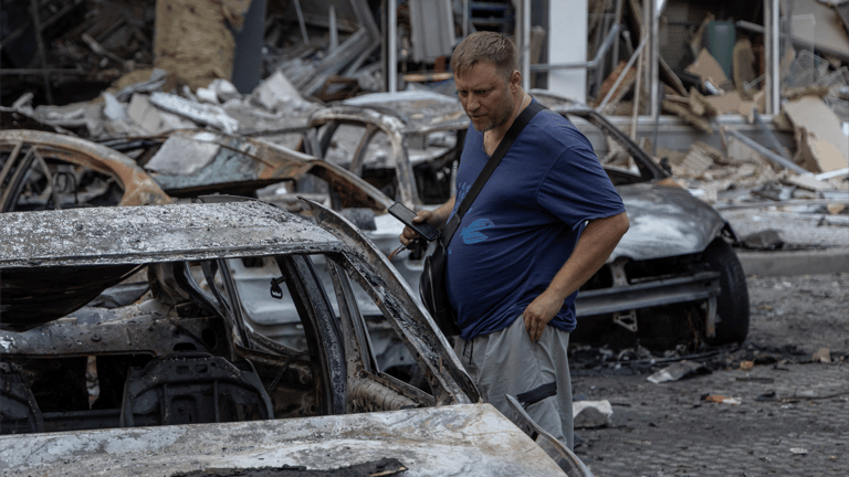 روسيا تتقدم في سومي وتستعد لمحادثات "غير سهلة" بإسطنبول