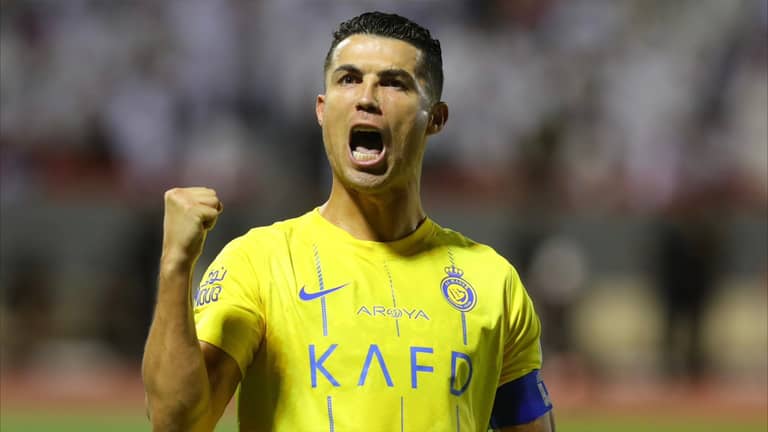 مينديز ينصف رونالدو ويحبط "يامال برشلونة"