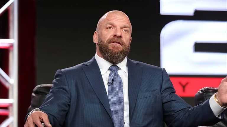موعد عرض RAW الأول على Netflix