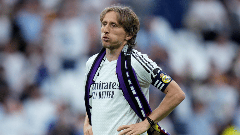 براتب زهيد.. تفاصيل تعاقد ميلان مع لوكا مودريتش