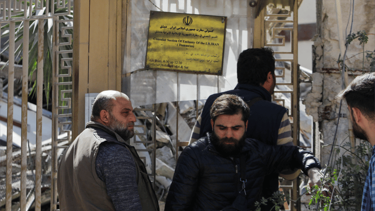 "مارشال إيران".. خطة توسّع طهران في سوريا تخرج من سفارتها بدمشق