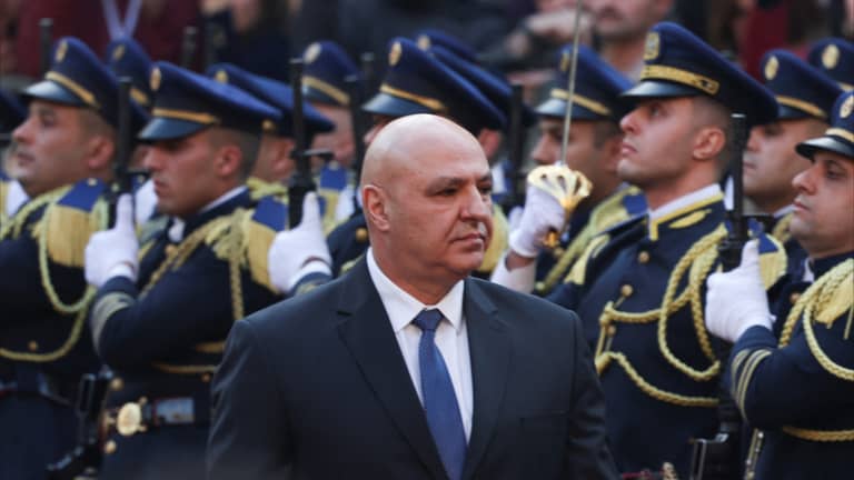 "الحكومة".. أول اختبار "شائك" لرئيس لبنان الجديد