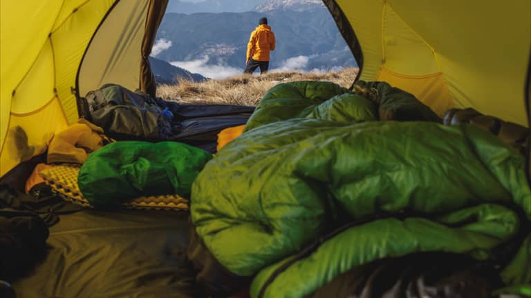 لماذا تمنع تونس الـCamping؟