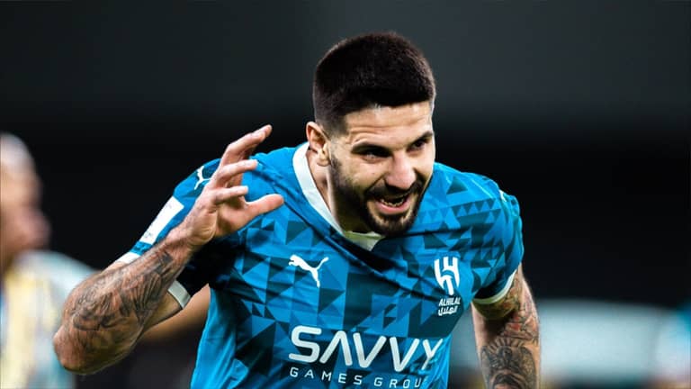 الهلال يكتسح الغرافة ويتزعّم دوري أبطال آسيا للنخبة