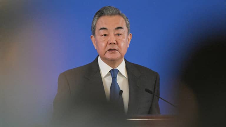 تايلاند تجمع وزير الخارجية الصيني ومستشار الأمن القومي الأميركي