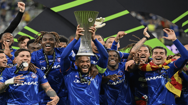5 من 5.. تشيلسي يحتكر بطولات UEFA