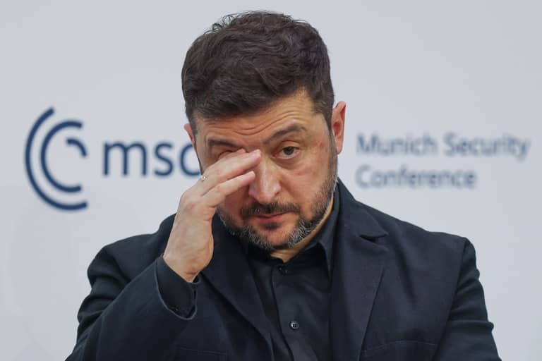 زيلينسكي: ضغط أميركي.. والتنازلات على كييف