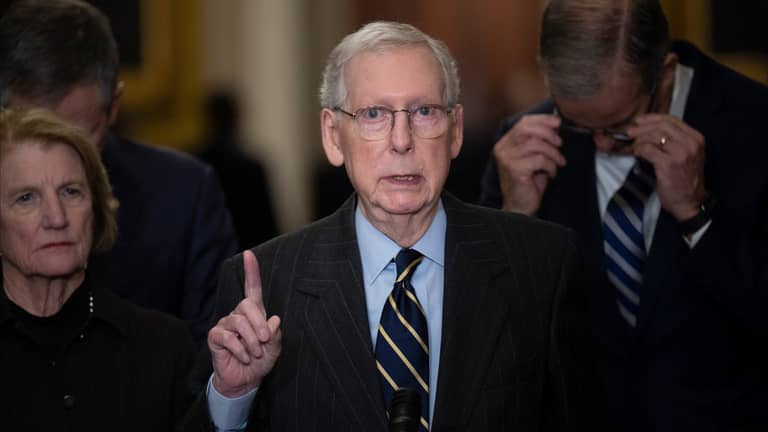 زعيم الحزب الجمهوري يتنحى في نوفمبر