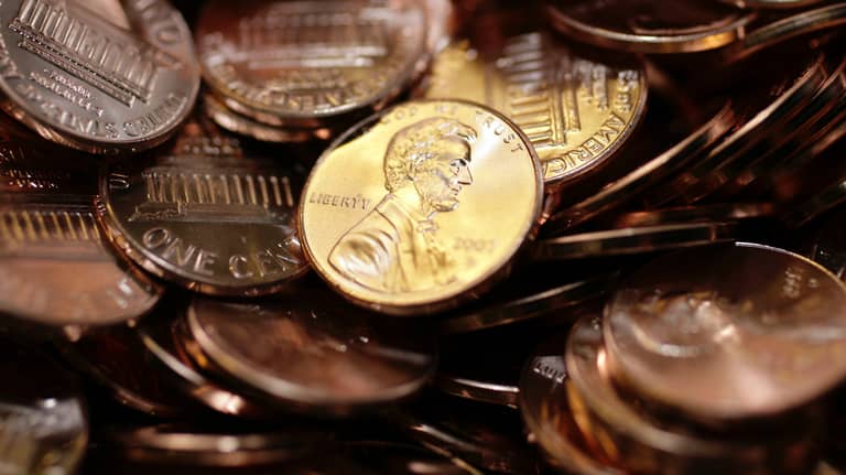 "سنت بمليون دولار".. لماذا تأسر "عملة ملغاة" خيال الأميركيين؟