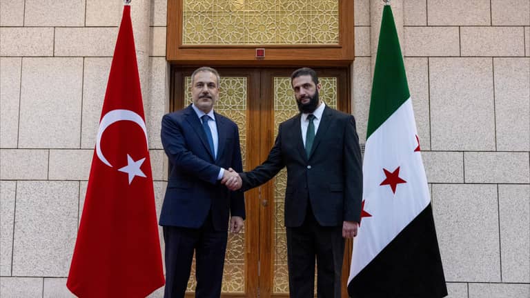 وزير الخارجية التركي: لا وجود للمسلحين الأكراد في مستقبل سوريا