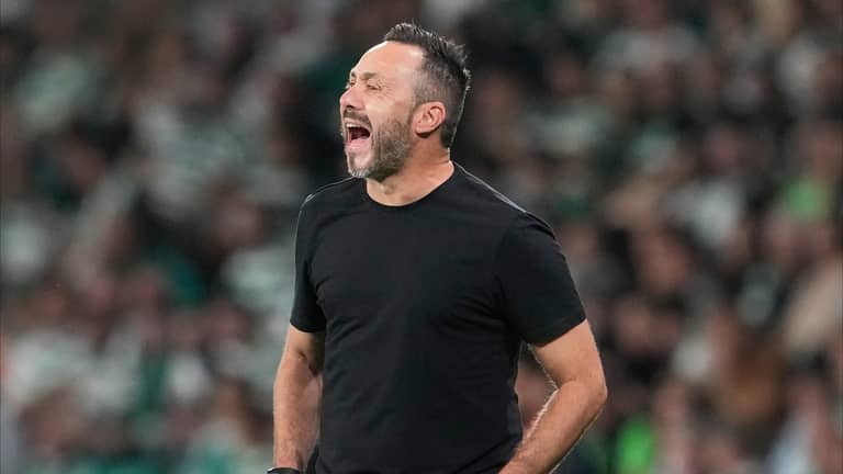 دي زيربي أمل توتنهام الأخير