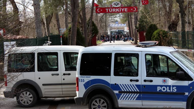 "ذهب مغشوش" على طرق تهريب البشر في تركيا