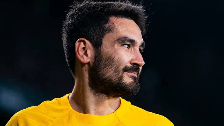 هل تعرض غوندوغان لـ"مؤامرة" في برشلونة؟