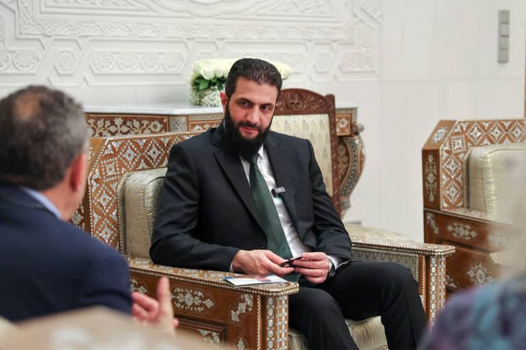 عرض سوري لترامب.. الطاقة والسلام مع إسرائيل مقابل رفع العقوبات