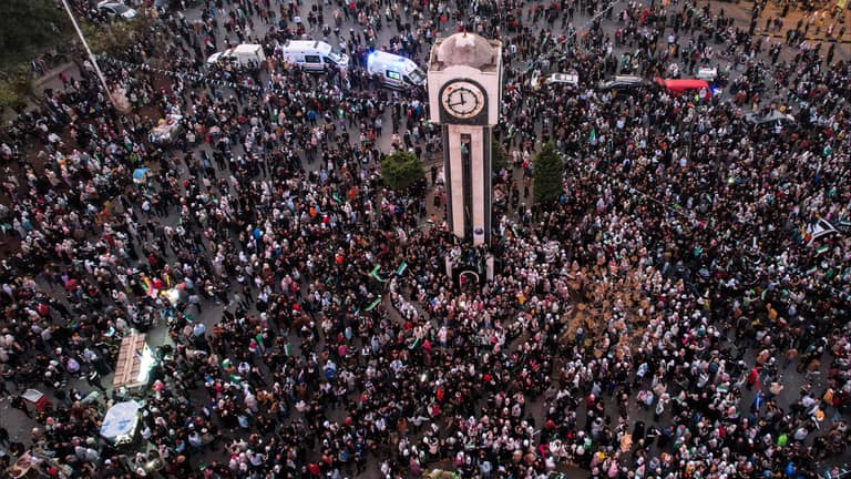 في مطلع 2025.. عقد مؤتمر وطني سوري شامل