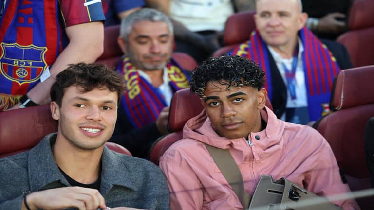 وكيل لامين يامال يساعد ريال مدريد!
