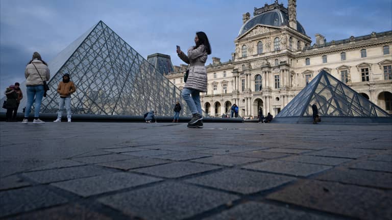 قبيل أولمبياد باريس.. متحف اللوفر يرفع أسعار التذاكر 29%