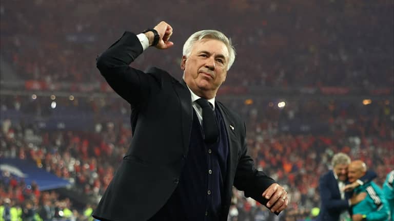 التاريخي أنشيلوتي.. ريال مدريد يودّع "فردا من العائلة"