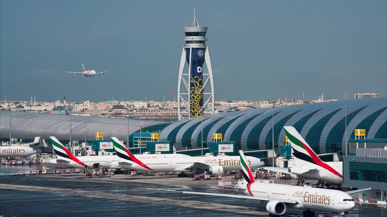 مطار دبي الدولي يواصل تجاوز التوقعات