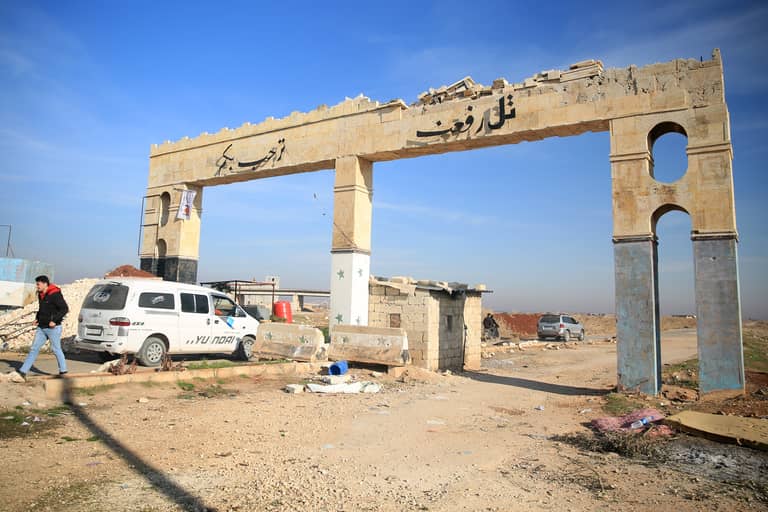 "YPG" تنسحب من حلب بموجب اتفاق مع الفصائل