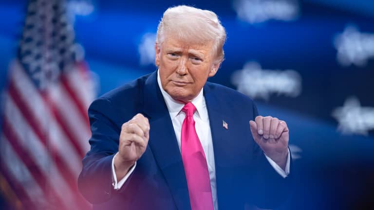 زلزال في شركة ترامب الإعلامية يطيح برئيسها