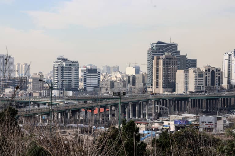 زلزال بقوة 5.5 يضرب جنوب إيران بعمق 10 كيلومترات