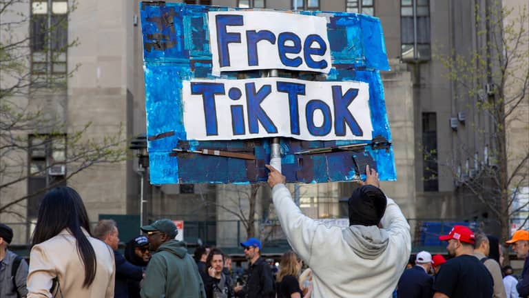 حظر Tiktok يهدد أيمن و7 ملايين شركة