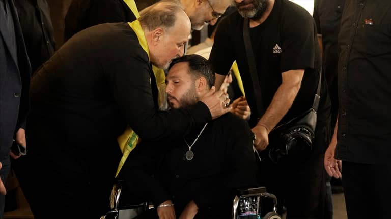 "صنع في الموساد".. كيف وصل 16 ألف جهاز متفجر إلى حزب الله؟
