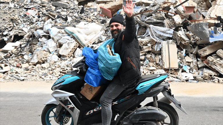 هدنة فوق الركام.. كيف فُرضت ومن يضبط جنوب لبنان؟