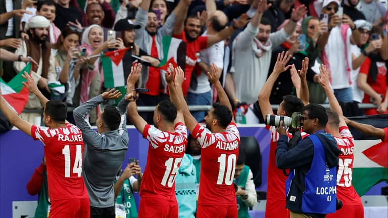 نصف نهائي آسيا لا يكفي.. جماهير الأردن ترفع سقف التوقعات