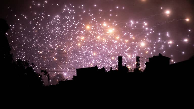جبهة إسرائيل - حزب الله تتوسع.. ماذا حدث في "ليلة التصعيد"؟