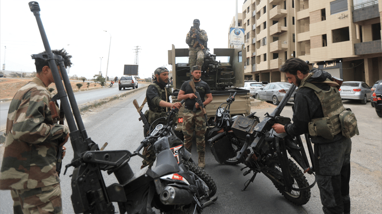 إسرائيل تتوعد الشرع برد "قوي" إذا فشل في حماية الدروز