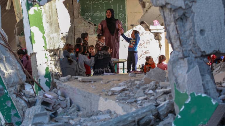 دبلوماسية "ترامبية" قبل التنصيب.. هل تحمل اتفاقا في غزة؟