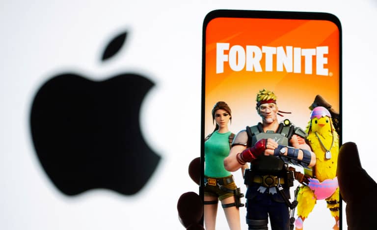 قرار قضائي يعيد "فورتنايت" إلى آبل