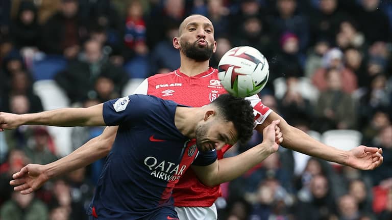 لا إفطار للمسلمين في الدوري الفرنسي