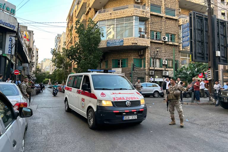 إسرائيل فخخت 5 آلاف "بيجر" لحزب الله منذ أشهر